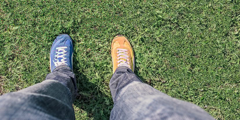 mismatched-shoes