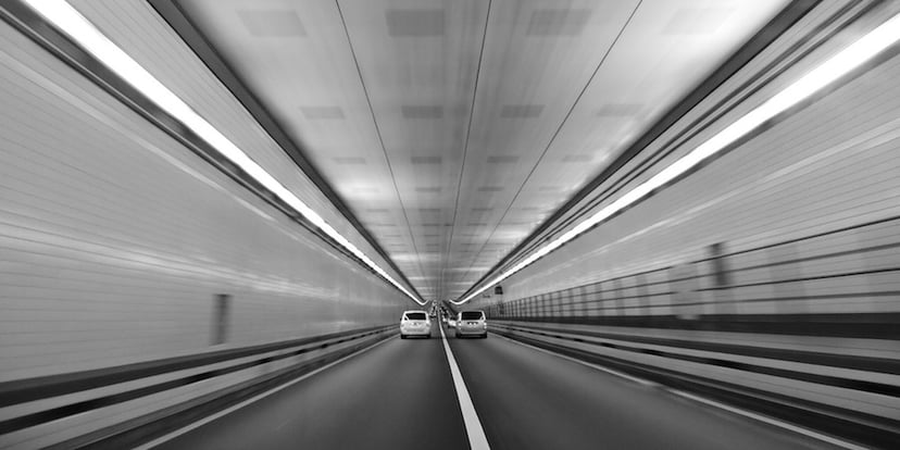 Driving_in_tunnel