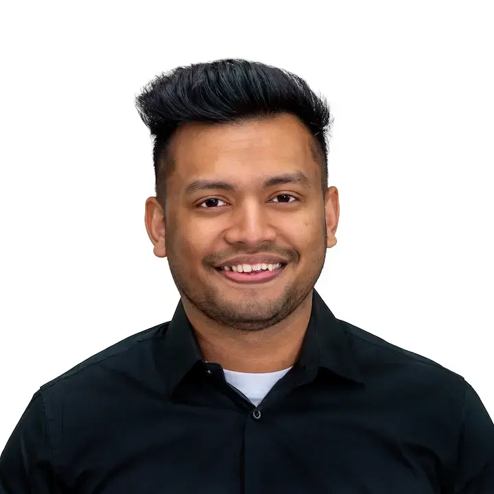 Raian Rith headshot